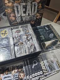 Dead of Winter: Um Jogo de Encruzilhadas